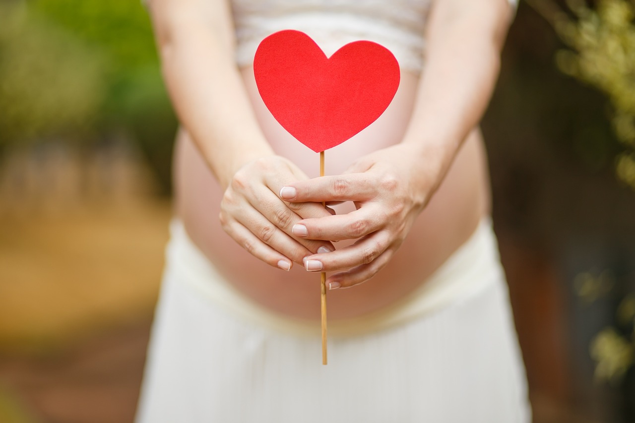 Waarom zwangerschapsondergoed belangrijk is voor je groeiende buik