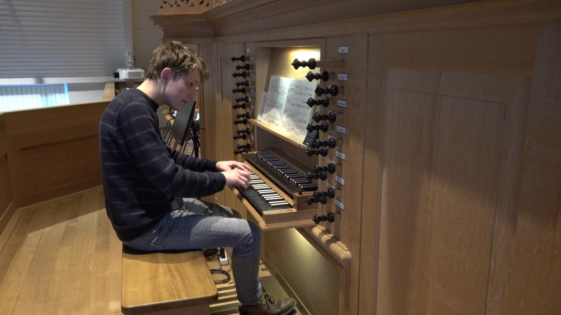 Blokfluit en het Baderorgel tijdens marktconcert Walburgiskerk