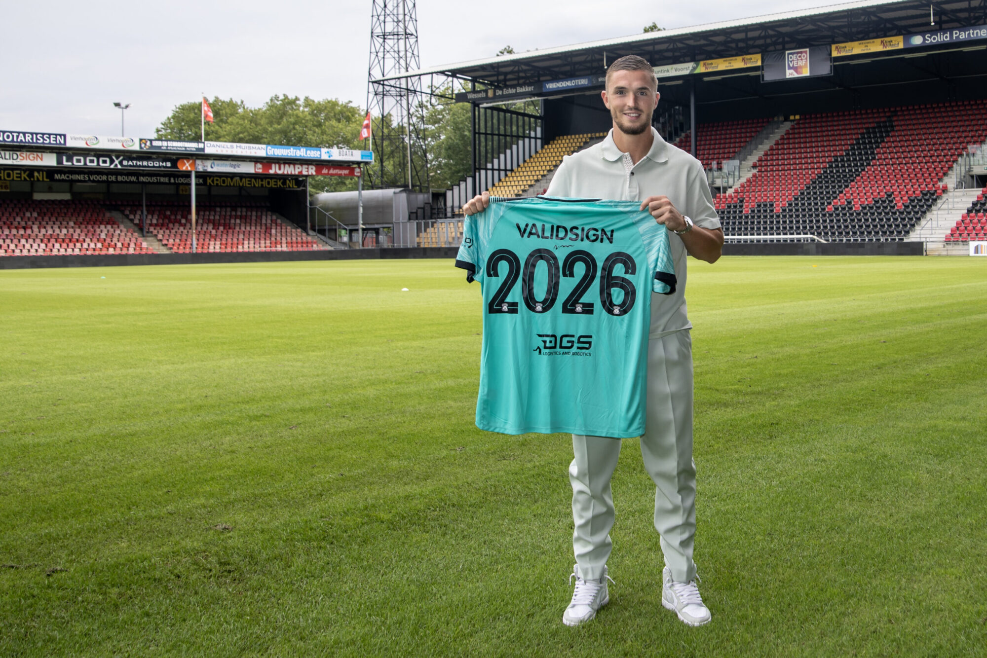 De Lange langer bij Eagles