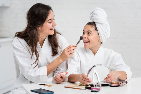 Cadeau’s Voor Tieners: Een Gids Voor Make-Up En Huidverzorging