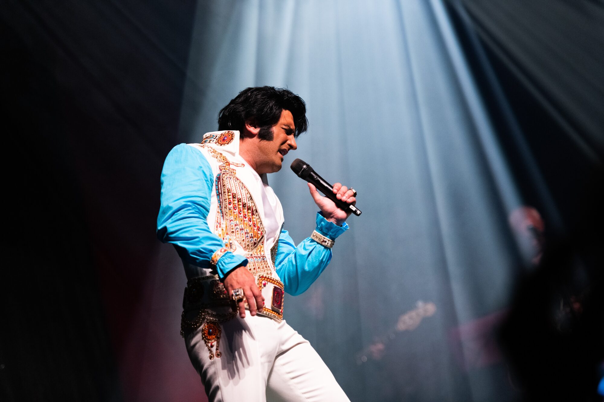 Drie keer Elvis op het podium