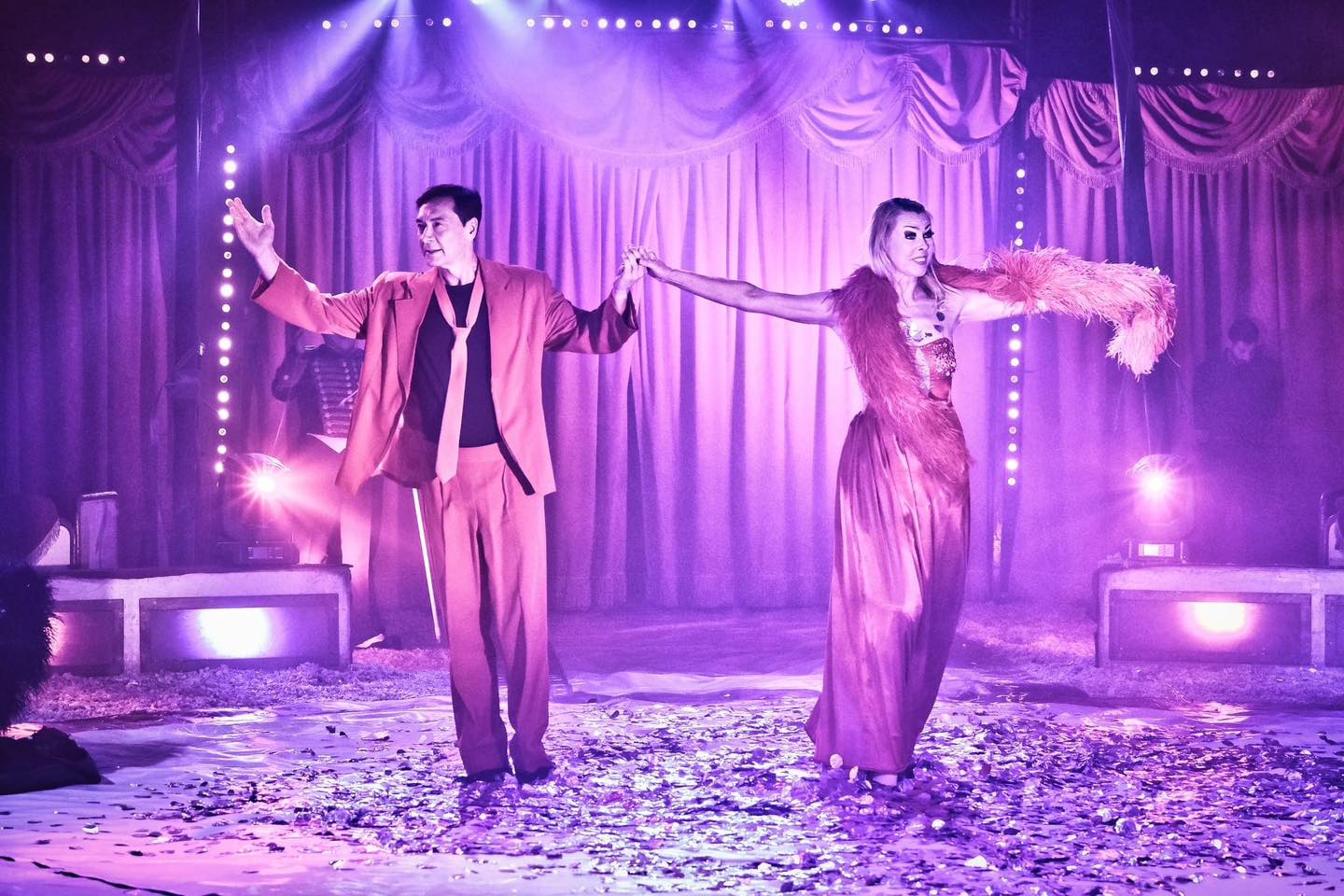Met zorg geselecteerde wereldacts in Wintercircus