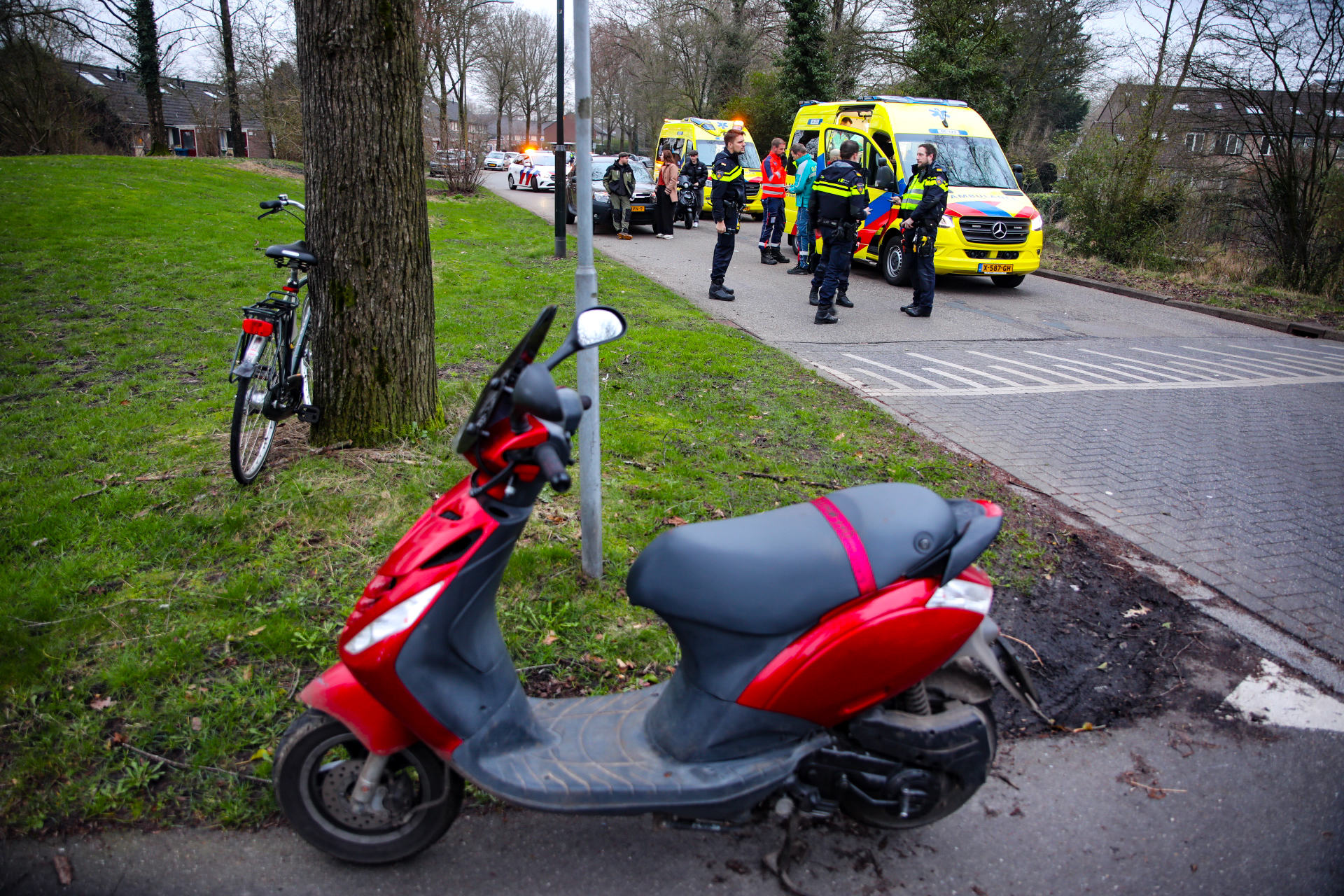 Gewonde bij ernstig scooter ongeluk in Apeldoorn