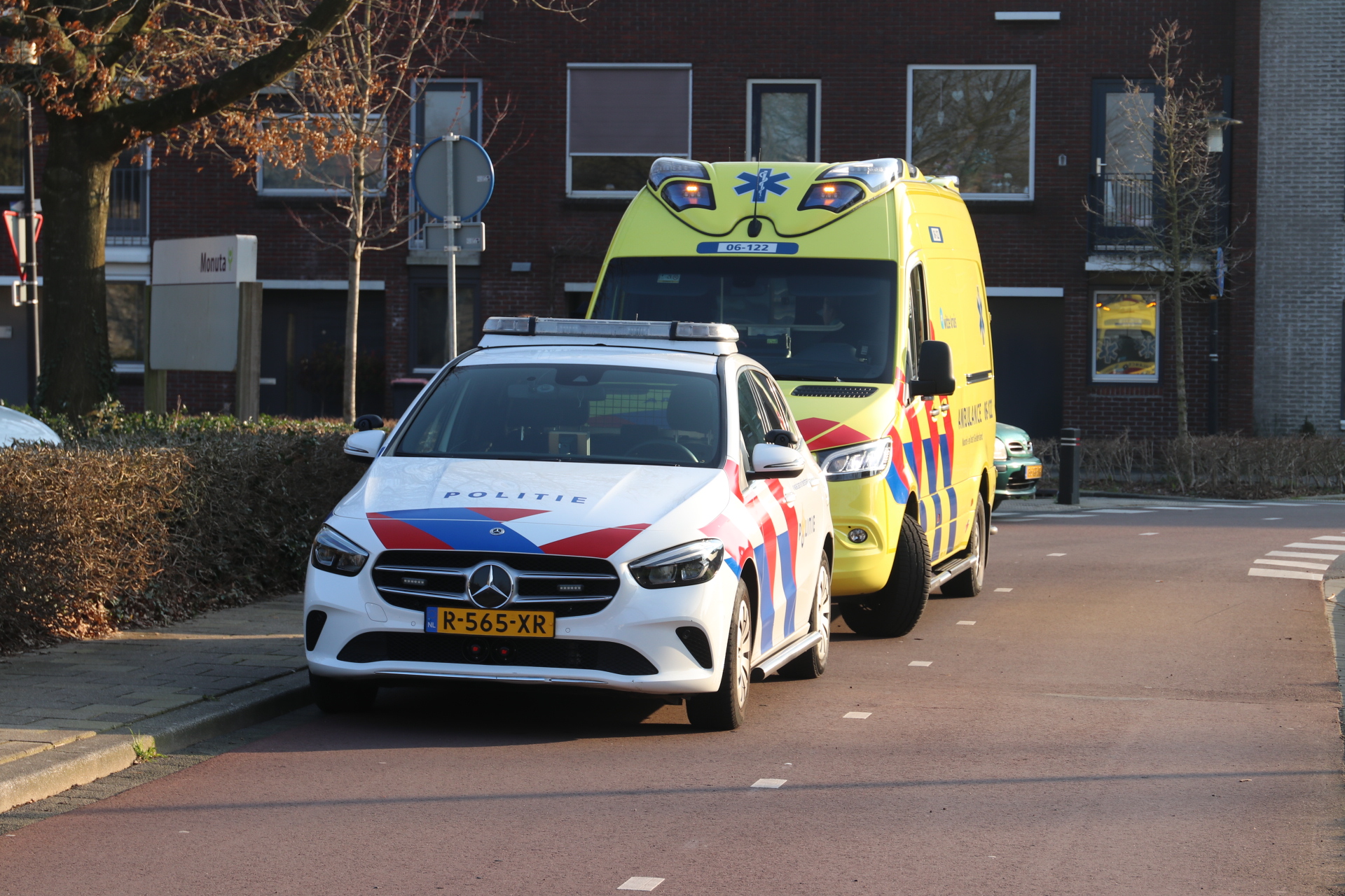 Fietser gewond bij ongeluk de Ontvangst in Apeldoorn