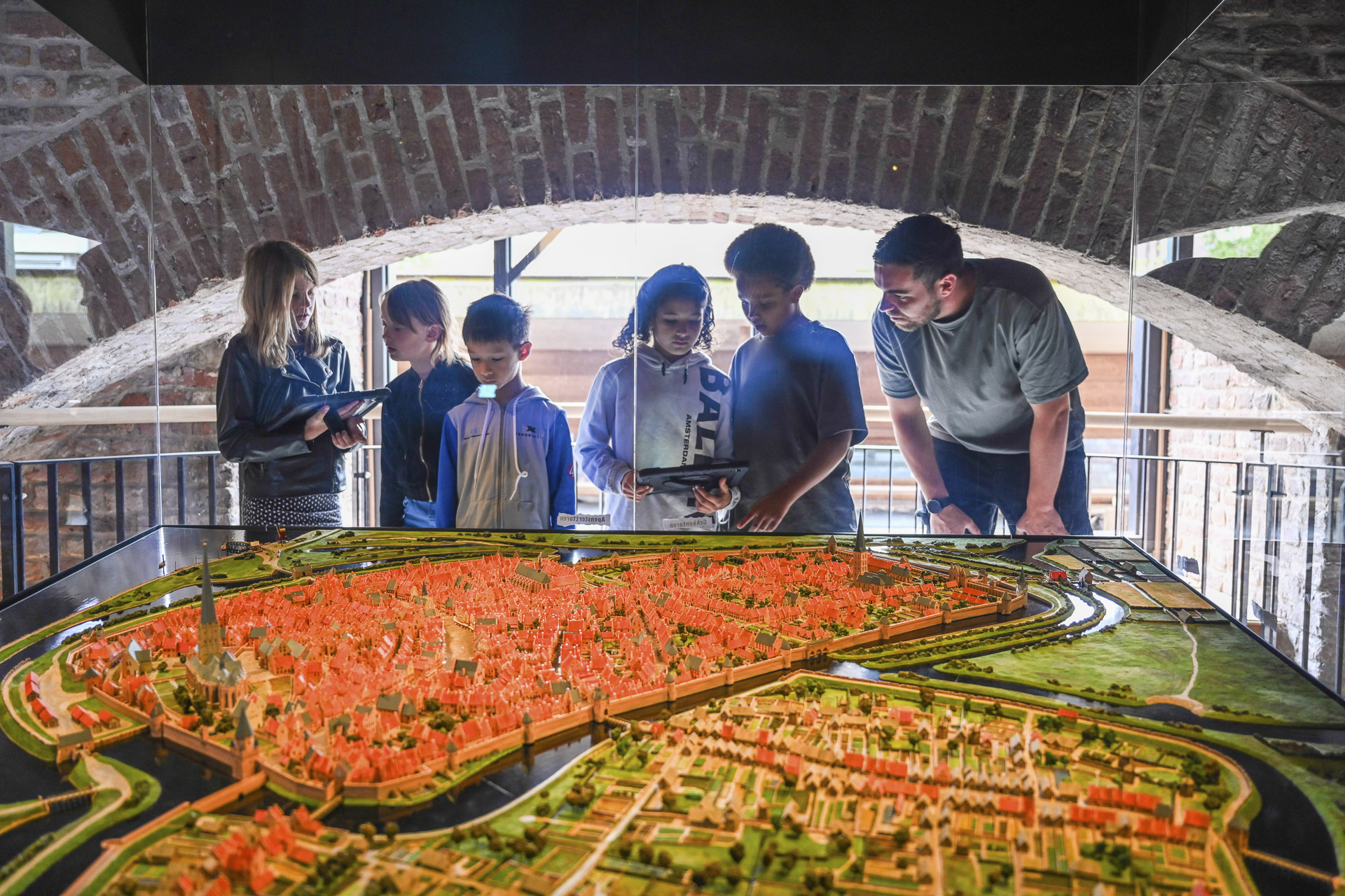 Spelenderwijs over stad leren