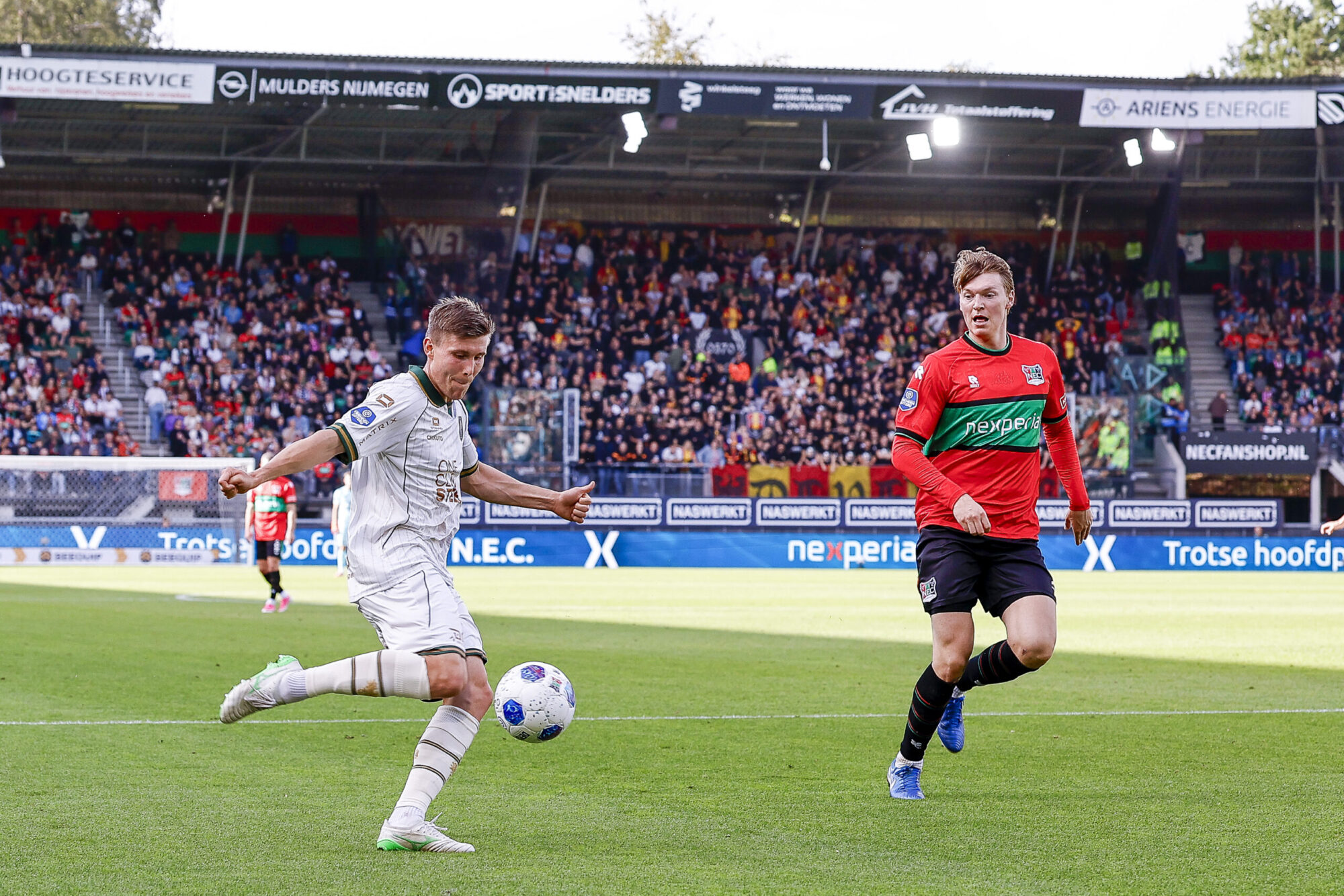 Go Ahead Eagles pakt punt in Nijmegen: 1-1 Go Ahead Eagles pakt punt in Nijmegen: 1-1