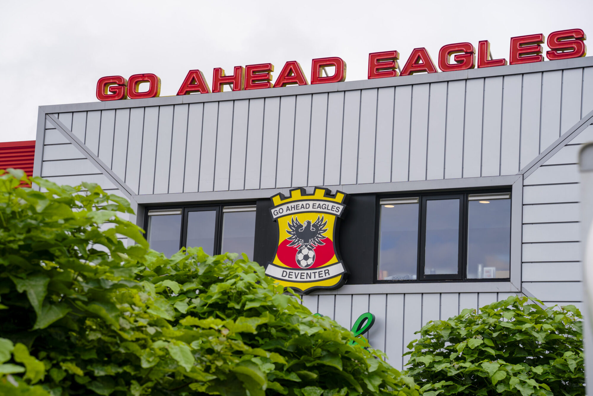 Gemeente wil Go Ahead Eagles 8 miljoen lenen voor verbouwing