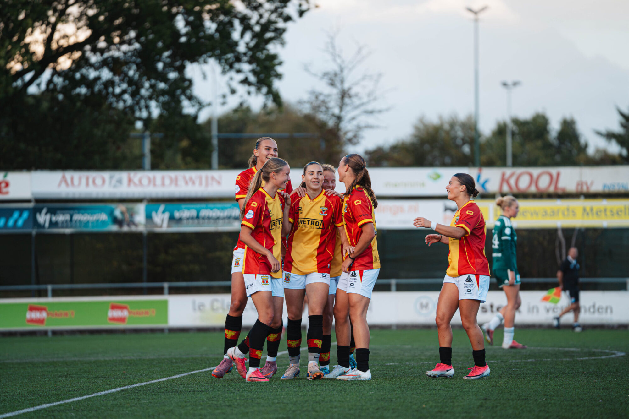 Hattrick Bosman leidt Vrouwen 1 naar overwinning op Jong PEC Zwolle
