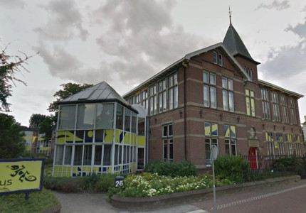 Herontwikkeling Topicus tegenover het station