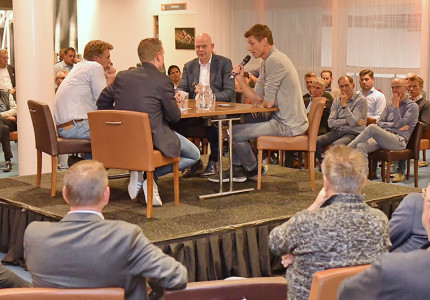 Sportcafé in teken Parkinson