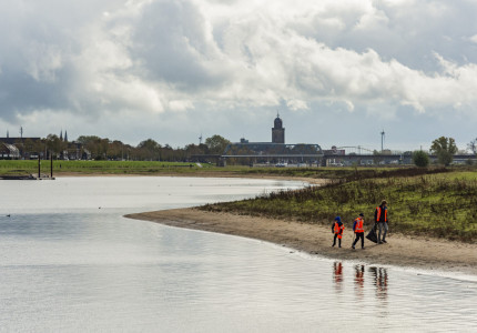 Jong en oud beleven de IJssel