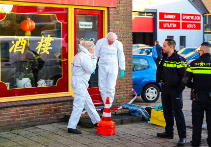Man raakt zwaargewond bij steekincident bij afhaalchinees in Apeldoorn