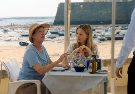 Luxor trekt met films de wijk in