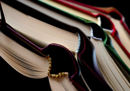 Zelf bouwen: uw boeken- of platenverzameling stijlvol uitgestald in een eikenhouten kast