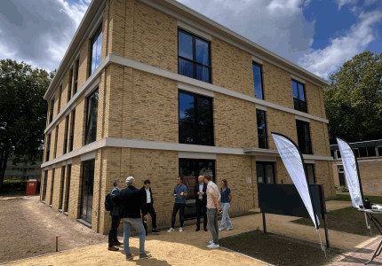 Binnenstedelijk woningbouwproject opgeleverd