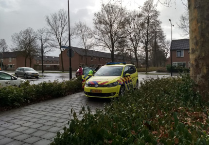 Postbezorger gewond na val