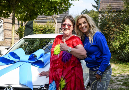 Mia uit Apeldoorn wint auto in VriendenLoterij PrijzenMarathon
