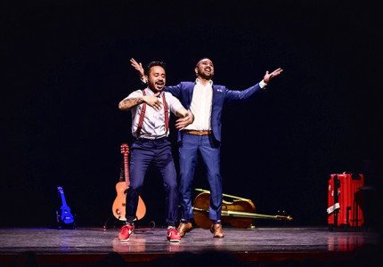 Molukse theaterbroers richten zich op iets nieuws