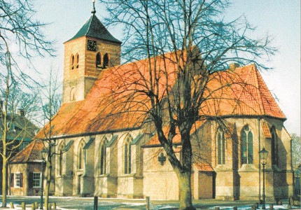 Martinuskerk al duizend jaar het stralend middelpunt van Warnsveld