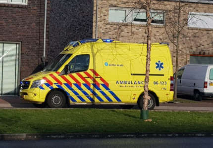 Hulpdiensten rukken massaal uit naar de Kayersdijk