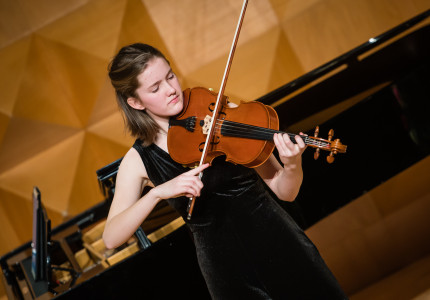Norea (16) uit Zutphen speelt ‘de eerste viool’