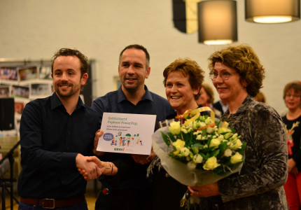 Popkoor PowerPop wint ‘goed voor elkaar’-prijs