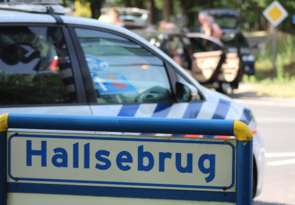 Vrouw gewond na aanrijding