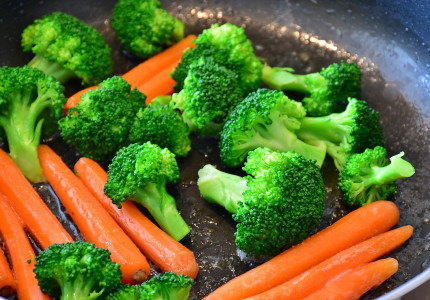 Nederlanders eten steeds minder vlees