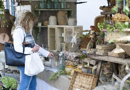 De Brocantemarkt van Zutphen: Een unieke en Franse sfeer!