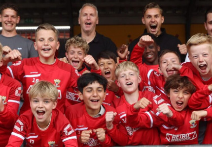 Voetbalacademie versterkt zich met nieuwe talenten
