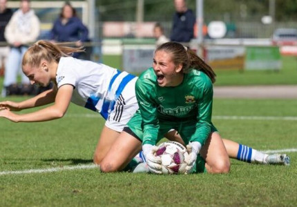 Eerste overwinning in vrouwelijke IJsselderby