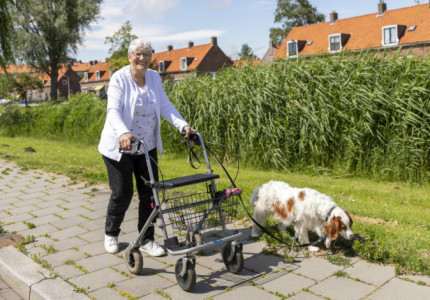 Oppashond voor Apeldoornse senioren