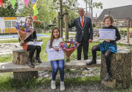 Burgemeester beloont Brummense bikkels