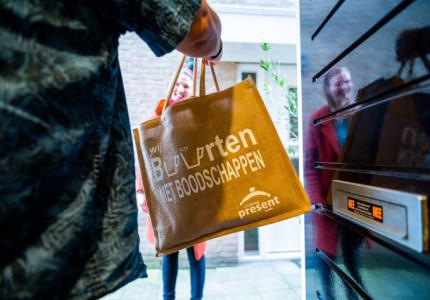 Present Deventer organiseert training over armoede en boodschappen
