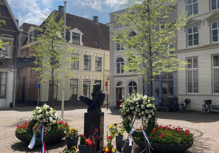 Herdenking bij Indië Monument