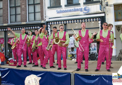 Dweildag viert derde lustrum