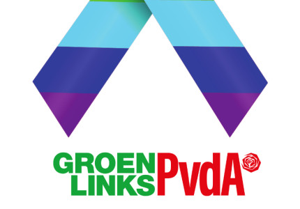 Solidair met paarse kleding