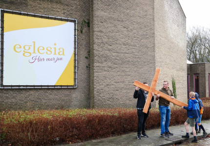Eglesia verhuisd naar Sprengenweg