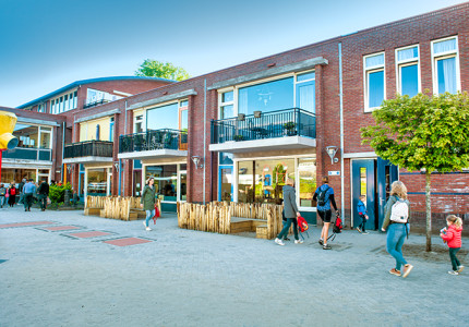 Schoolpleinen Leerplein055-basisscholen per 1 januari rookvrij