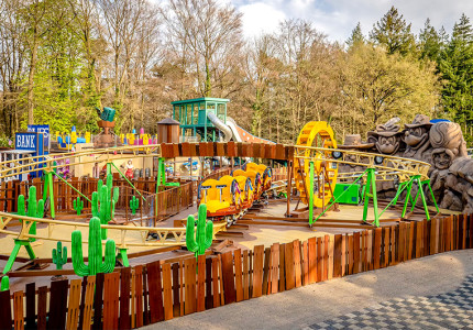 Nieuwe achtbaan Texas Twister geopend