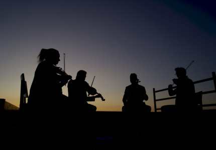 Fraaie muziek bij zonsondergang in Zutphen