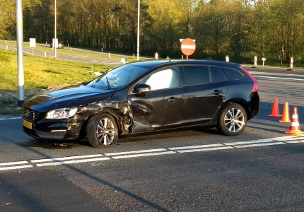 Man raakt gewond na botsing op de Europaweg in Ugchelen