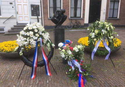 Herdenking bij Indië Monument