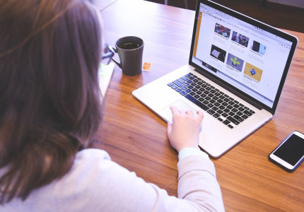 Grote verschillen regelingen schoollaptop