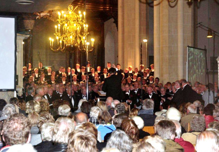 Groot FamilieKERSTconcert in Grote Kerk