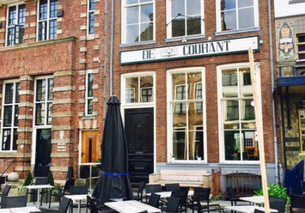 Café Français bij De Courant Zutphen