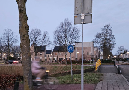 Betsy Kerlen krijgt straatnaambord in Zutphen   