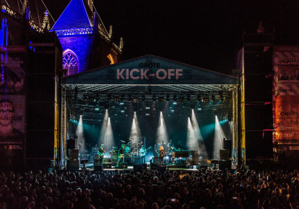 Burgerweeshuis schuift evenementen door