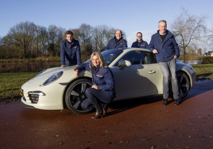 Zieke kinderen in snelle auto’s