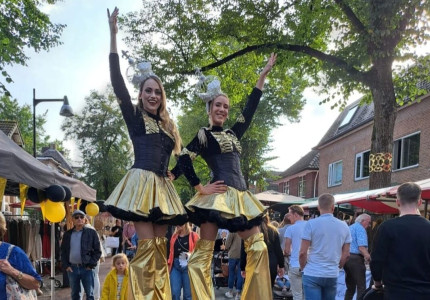 Vele handen maken licht werk bij Cognactheek